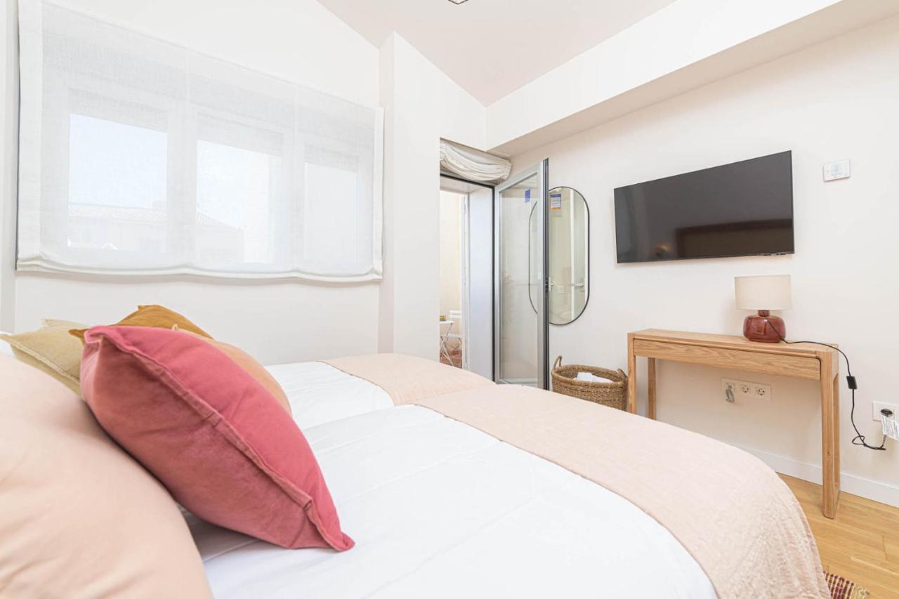 Mirador De San Juan Suites In Malaga By Solaga Holiday Homes Eksteriør billede