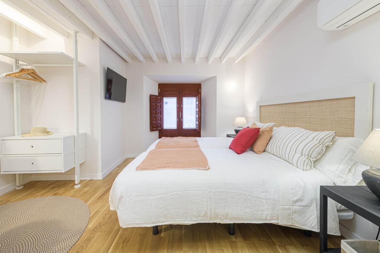 Mirador De San Juan Suites In Malaga By Solaga Holiday Homes Eksteriør billede